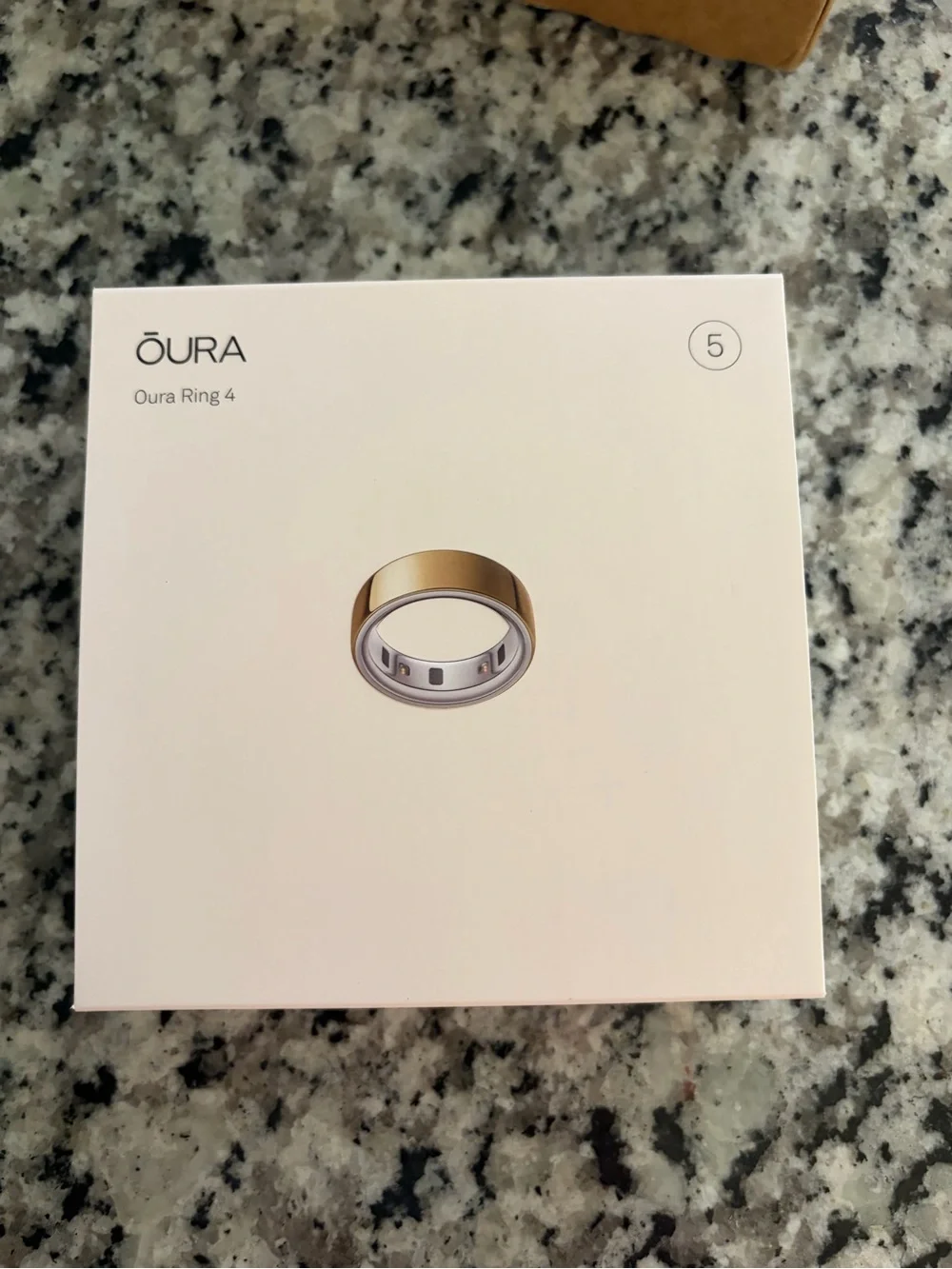 Oura 4 Gold size 5